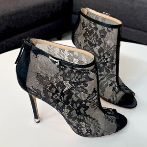 Badgley Mischka - Beautiful Lace Heels - for SALE
